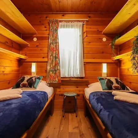 Alpehytte Vakantiebungalow Heereduin Schoorl